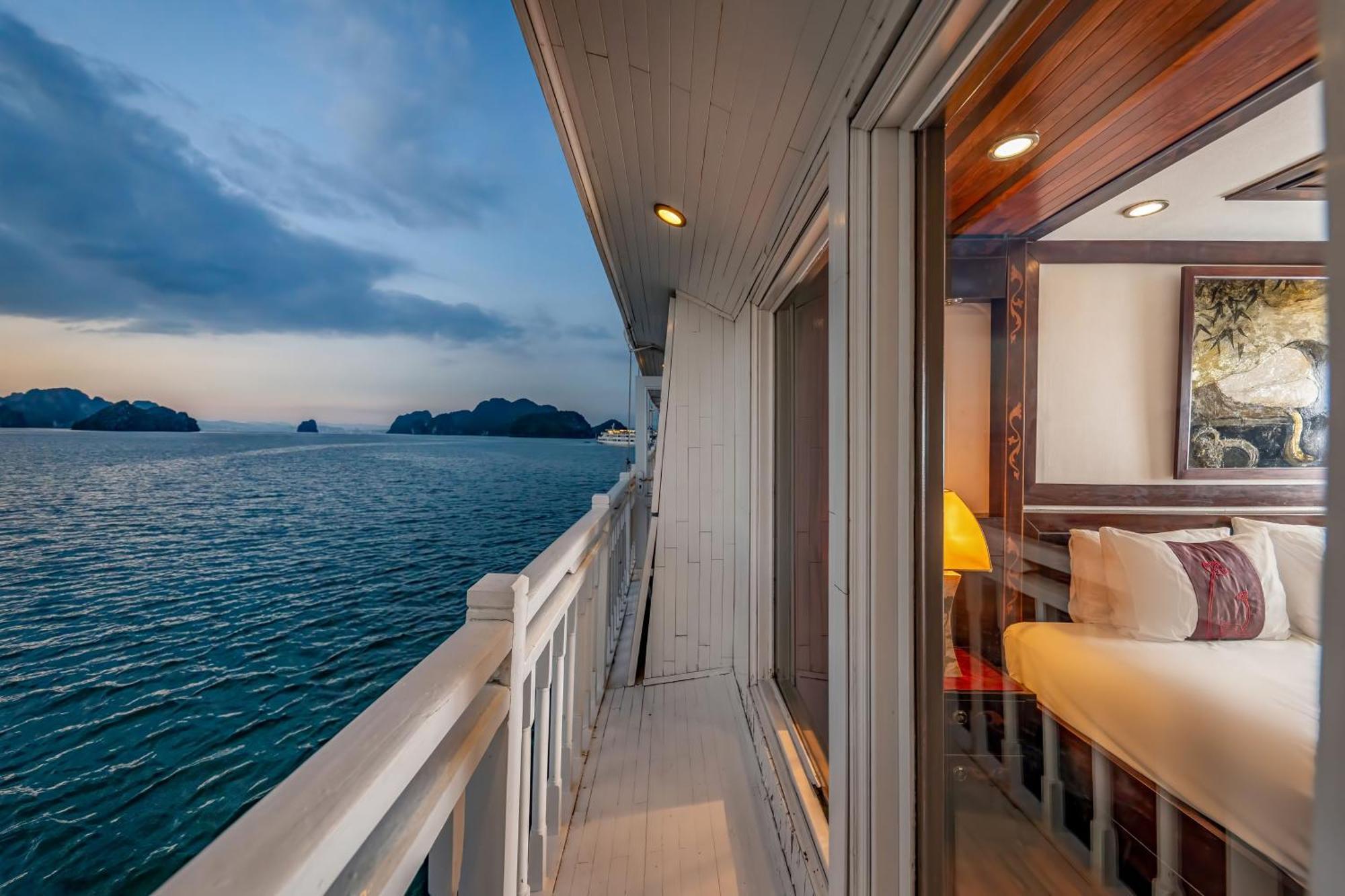 Indochina Sails Ha Long Bay Hotel Exterior foto