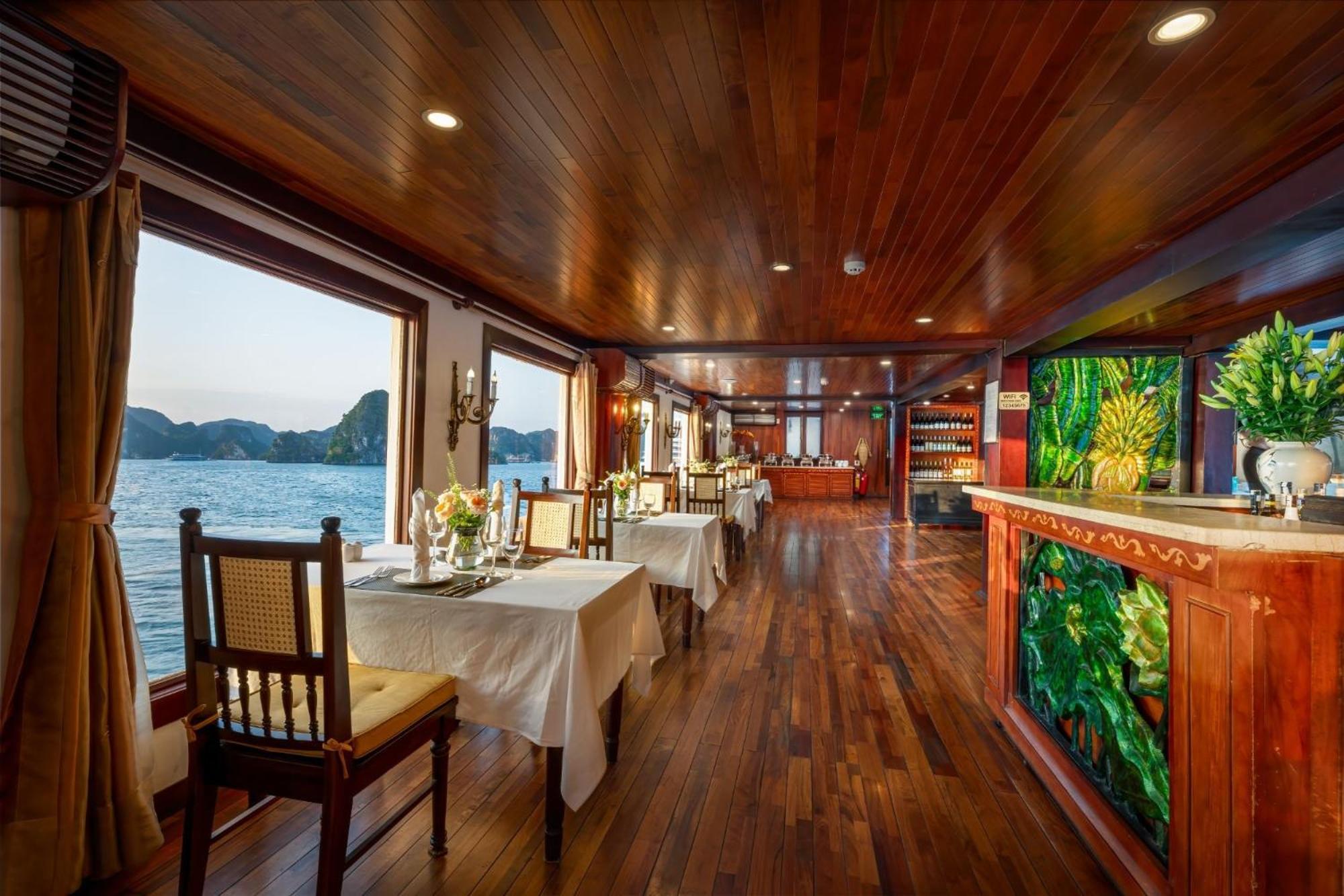 Indochina Sails Ha Long Bay Hotel Exterior foto