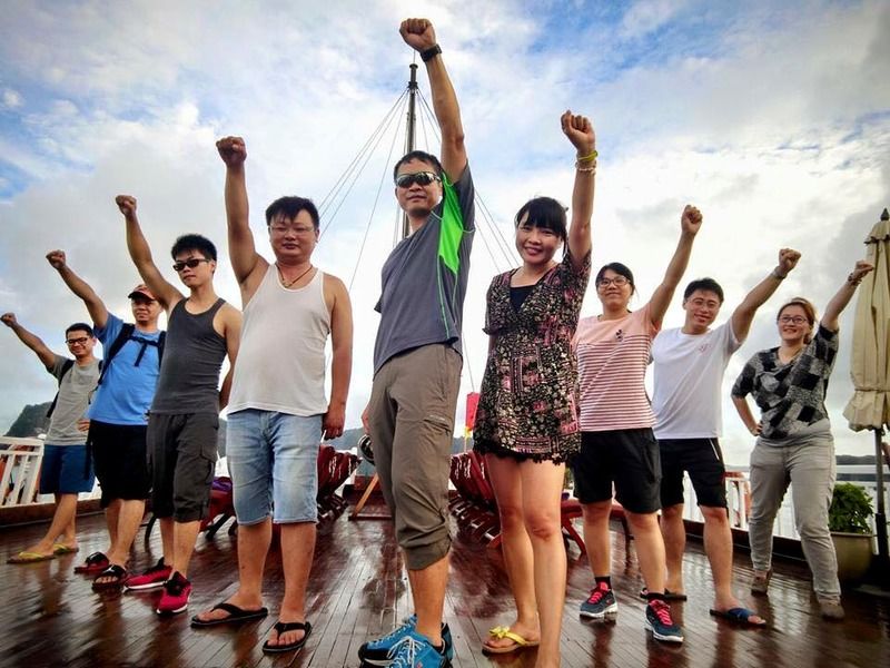 Indochina Sails Ha Long Bay Hotel Exterior foto